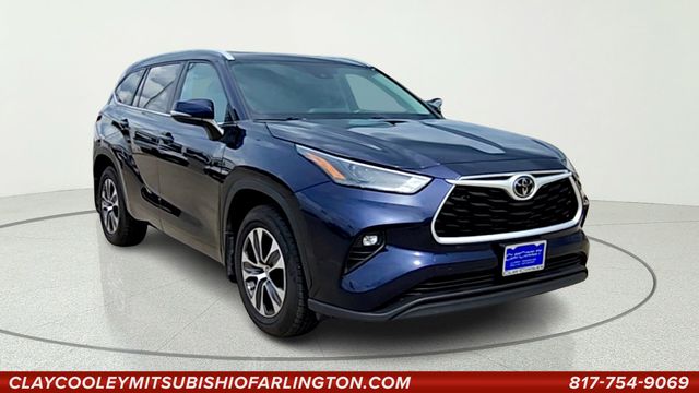 2024 Toyota Highlander XLE