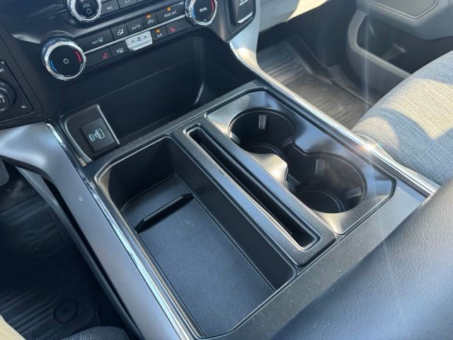 Used 2023 Silver Ford XLT image 25