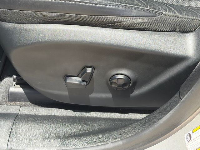 Used 2019 Jeep Cherokee SUV