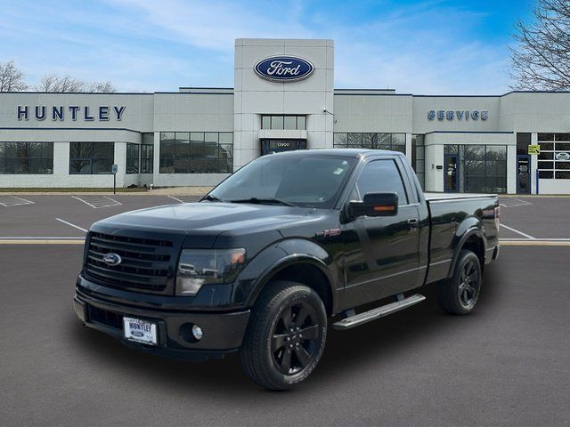 Tuxedo Black Metallic 2014 Ford F-150 Pickup Truck Four-Wheel Drive 6-Speed Automatic