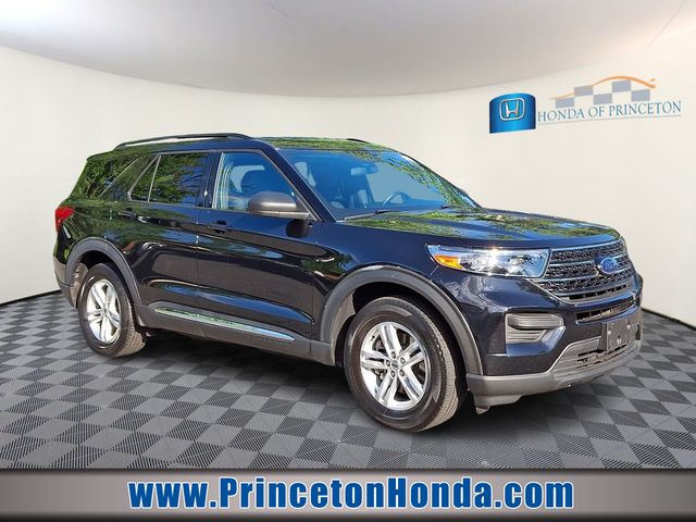  2020 Ford Explorer XLT AWD   