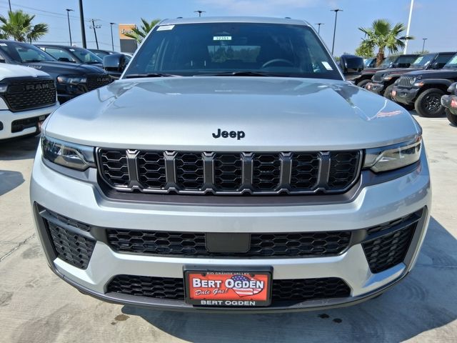 New 2026 Silver Jeep Altitude image 2