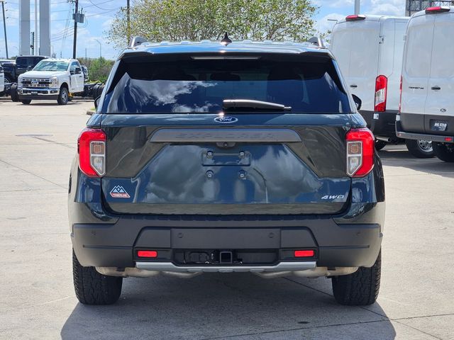 Used 2023 Green Ford Timberline image 4