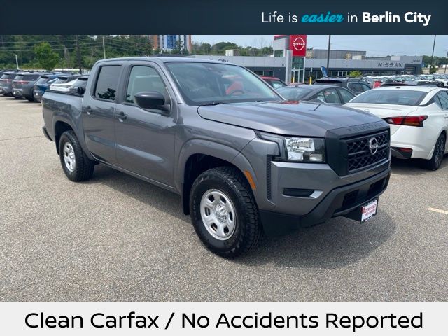 2022 Nissan Frontier S Crew Cab 4WD