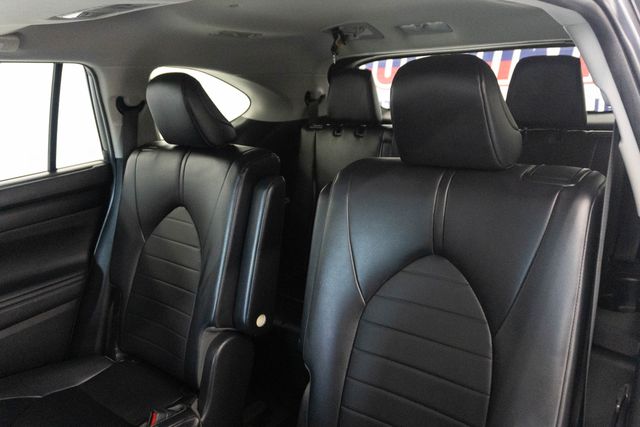 Used 2023 Toyota Highlander SUV