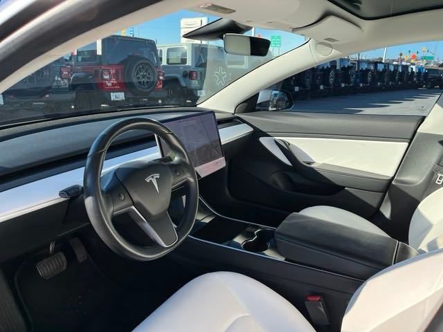 2019 Tesla Model 3 Long Range 17