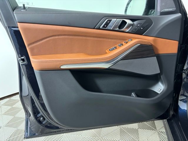 New 2026 Black BMW xDrive50e image 9