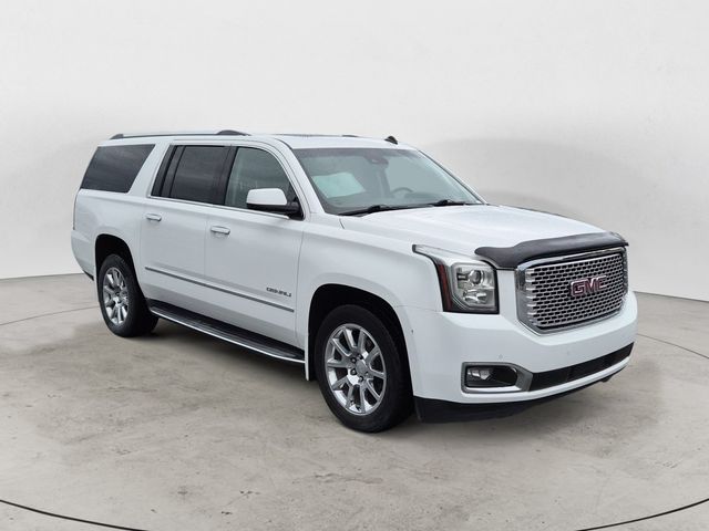 Used 2015 White GMC Denali image 3