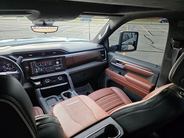 2024 GMC Sierra 3500HD Denali Ultimate