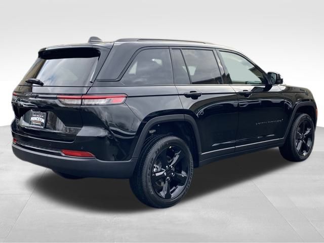 2025 Jeep Grand Cherokee