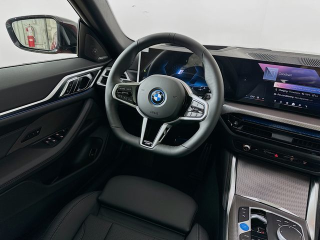 2025 BMW i4 xDrive40 24