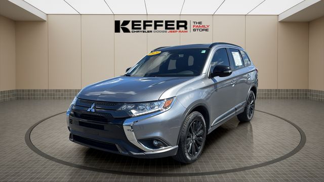 2020 Mitsubishi Outlander LE
