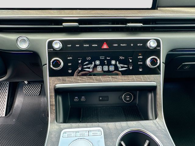 Thumbnail: 2025 Genesis GV80 - 14