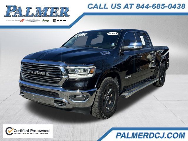 2022 RAM 1500 Laramie Crew Cab 4WD