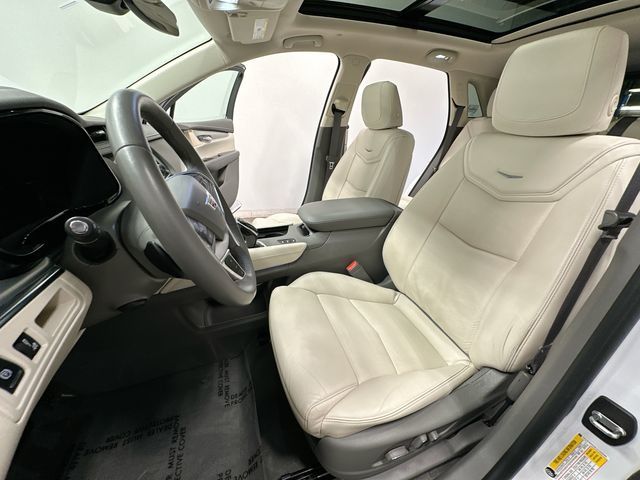 2018 Cadillac XT5 Luxury White at Bob Ruth Ford