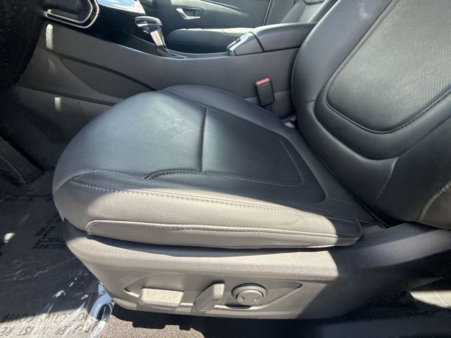 Certified Used 2023 Silver Hyundai SEL image 12
