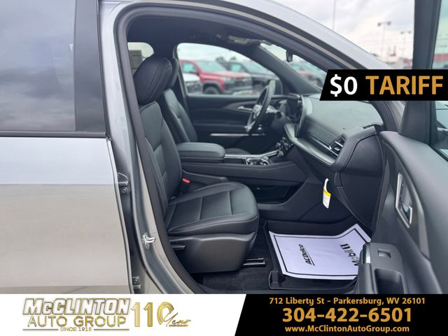 2025 Sterling Gray Metallic Chevrolet Traverse LT AWD SUV