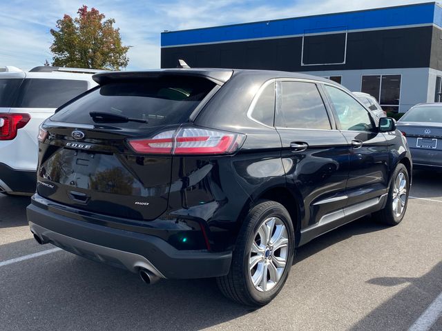 2022 Ford Edge Titanium 8