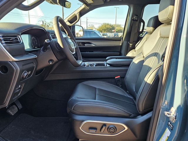 2026 Jeep Grand Wagoneer Limited Altitude 4x4