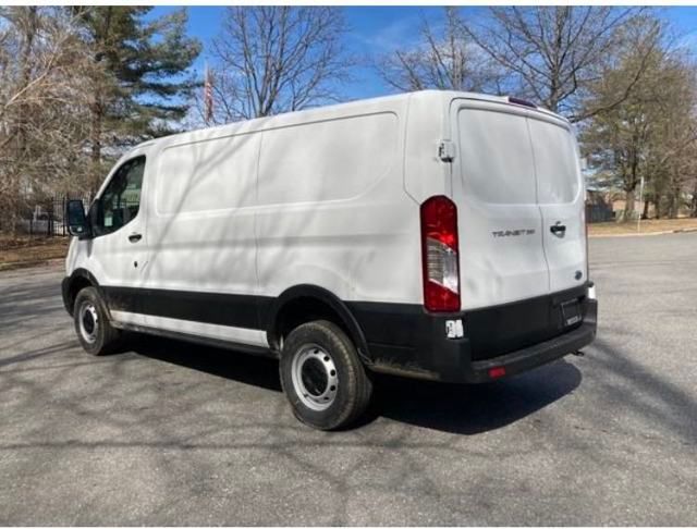 2025 Ford Transit 250