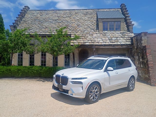 White Metallic 2024 BMW X7 xDrive40i AWD SUV / Crossover All-Wheel Drive 8-Speed Automatic