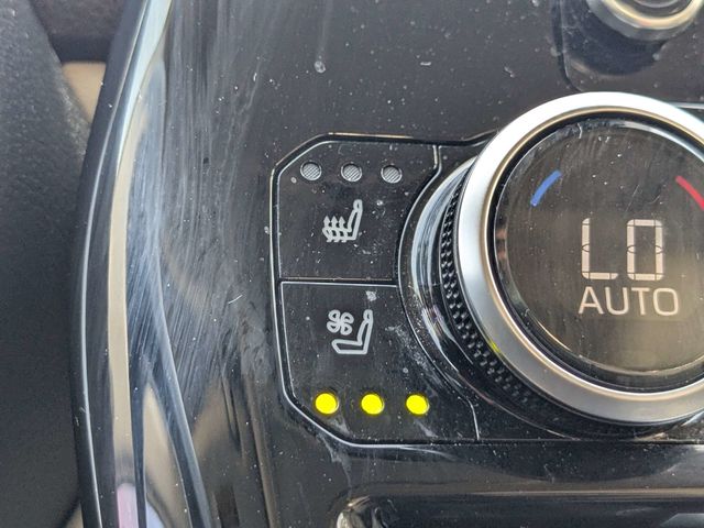 Used 2020 Toyota Highlander SUV
