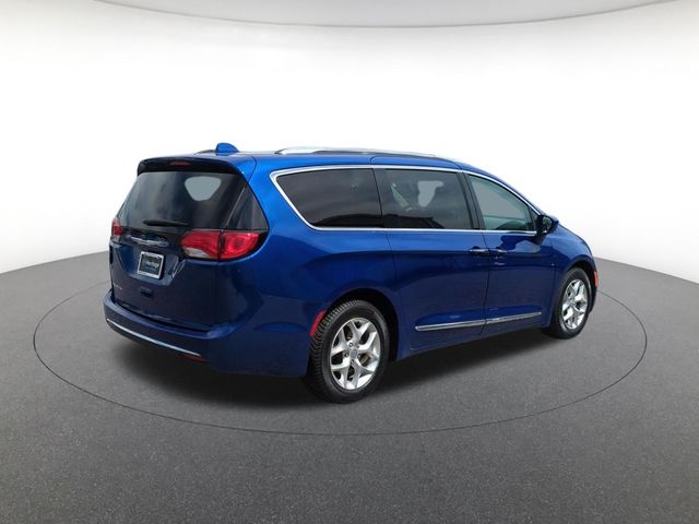 used 2019 Chrysler Pacifica car, priced at $17,991