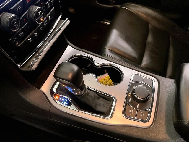 2019 Jeep Grand Cherokee Limited White at South Hills CDJR