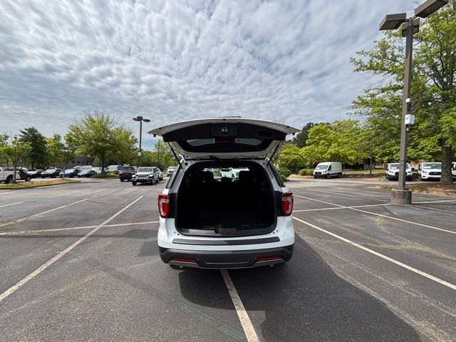 2019 Ford Explorer XLT photo