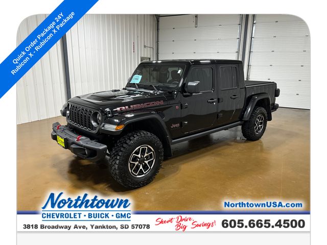 Black Clearcoat 2024 Jeep Gladiator Pickup Truck Four-Wheel Drive 8-Speed Automatic