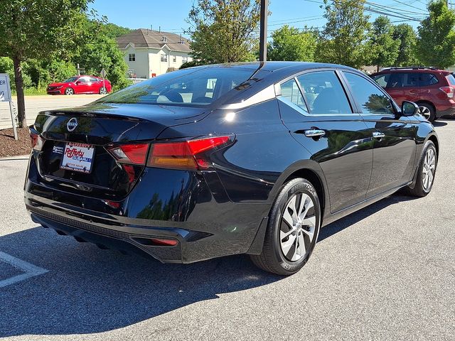 2024 Nissan Altima 2.5 S Black at South Hills Kia