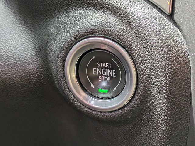 2021 Chevrolet Silverado 1500 LT photo