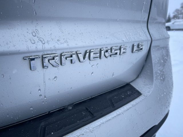 Used 2014 Chevrolet Traverse For Sale in Livonia, MI