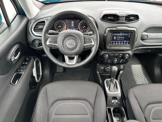 2021 Jeep Renegade Latitude 11