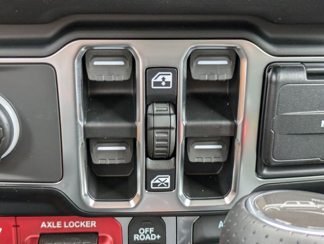 2026 Jeep Gladiator Mojave X