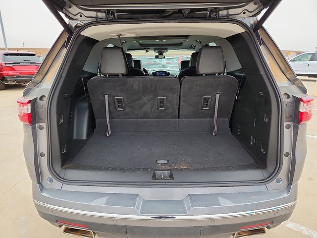 Used Car 2020 Chevrolet Traverse  Premier For Sale Under $30,000 In Plainview, Texas