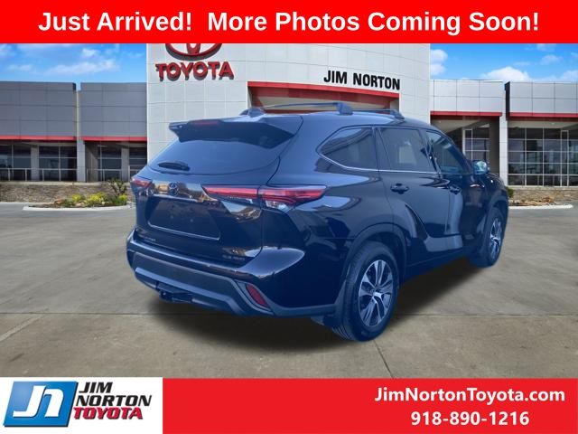 2022 Toyota Highlander XLE 6