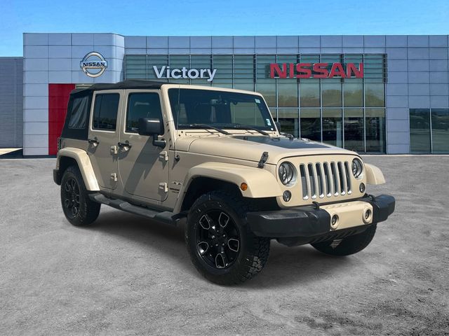 Mojave Sand Clearcoat 2016 Jeep Wrangler Unlimited Sahara 4WD SUV / Crossover Four-Wheel Drive 6-Speed Manual
