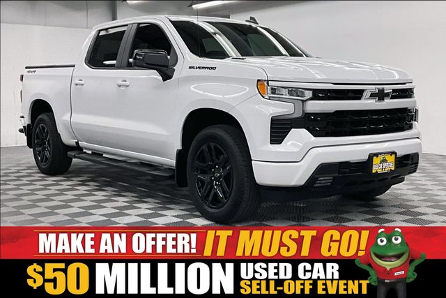 Summit White 2024 Chevrolet Silverado 1500 Pickup Truck Four-Wheel Drive 10-Speed Automatic