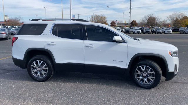 2023 GMC Acadia SLT 9