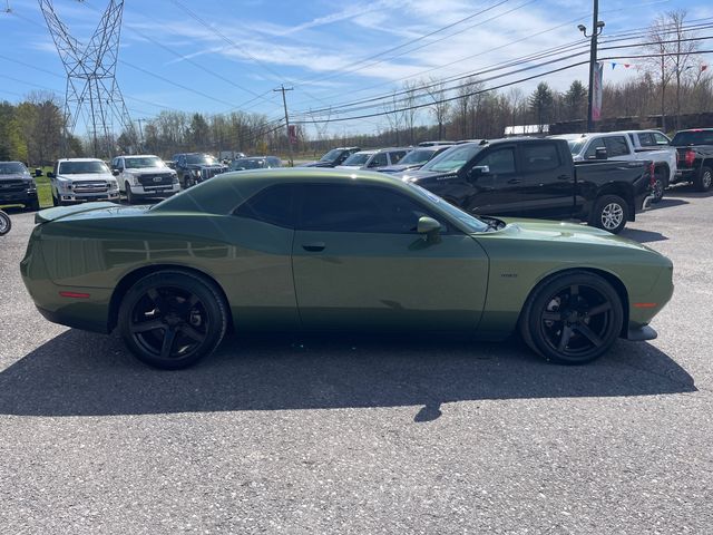2022 Dodge Challenger R/T - Green exterior view 8