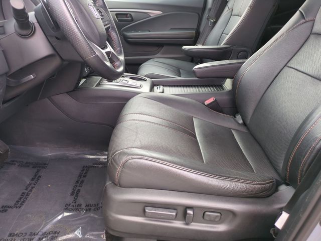 used 2023 Honda Passport car, priced at $33,331