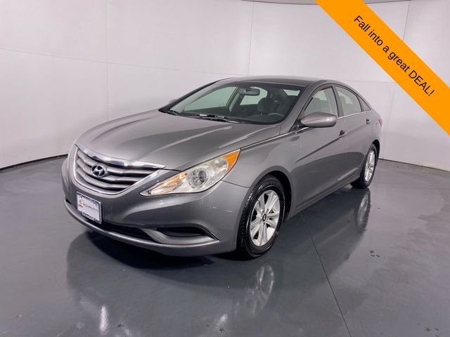 2011 Hyundai Sonata GLS 2