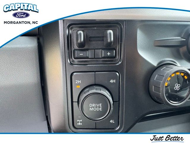New 2026 Blue Ford XLT image 29
