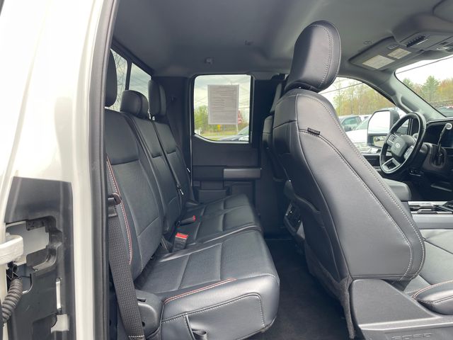 2024 Ford F-250SD Lariat - White Metallic exterior view 14