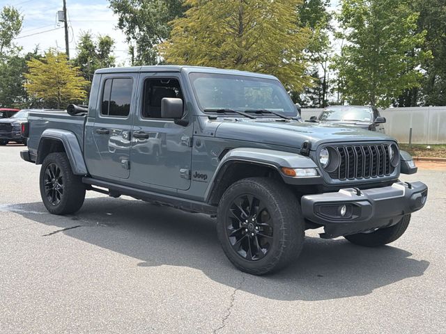 Used 2024 Gray Jeep Nighthawk image 15