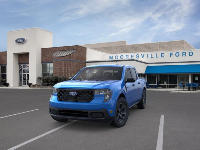 New 2026 Blue Ford XLT image 2