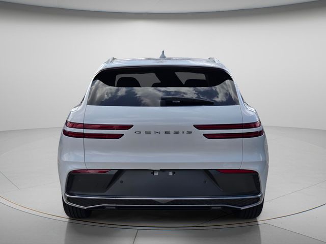 2027 Genesis Gv70