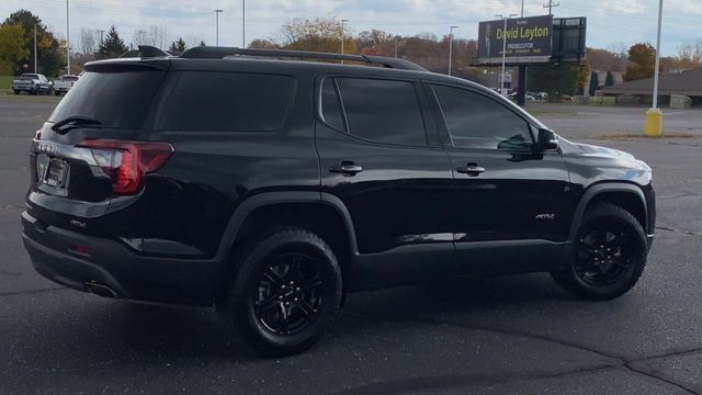 2022 GMC Acadia AT4 8