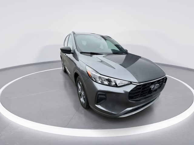 Used 2023 Gray Ford ST-Line image 2
